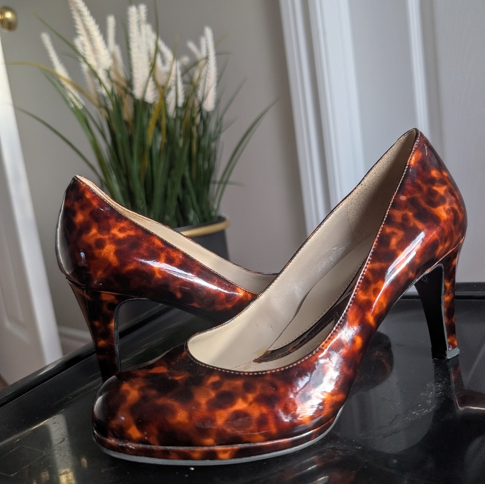 Naturalizer Tortoiseshell Pattern Heels